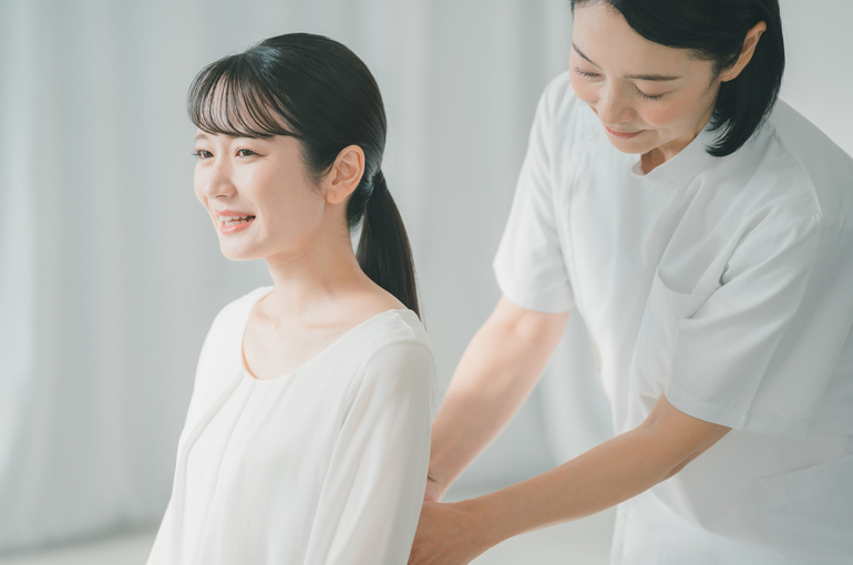 ④